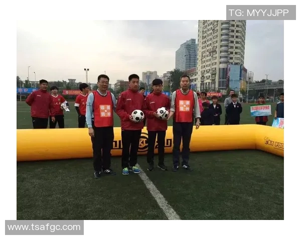 如何在日常生活中偶遇足球明星并与之交流的技巧与经验分享